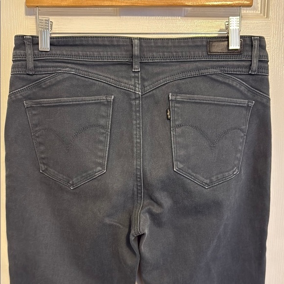Levi's 30 Demi Curve Mid Rise Skinny - Picture 3 of 8